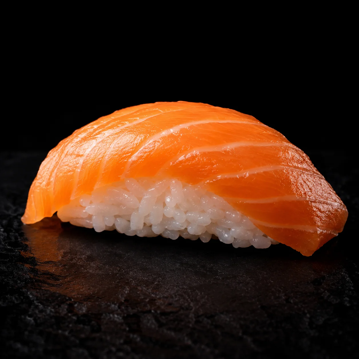 Sushi saumon